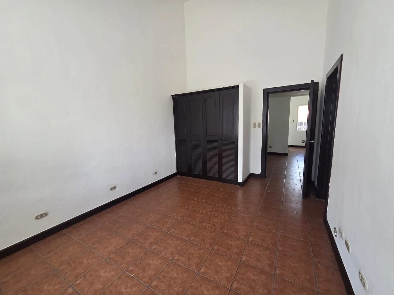 Casa en alquiler en km 13 CAES — foto 10 de 17