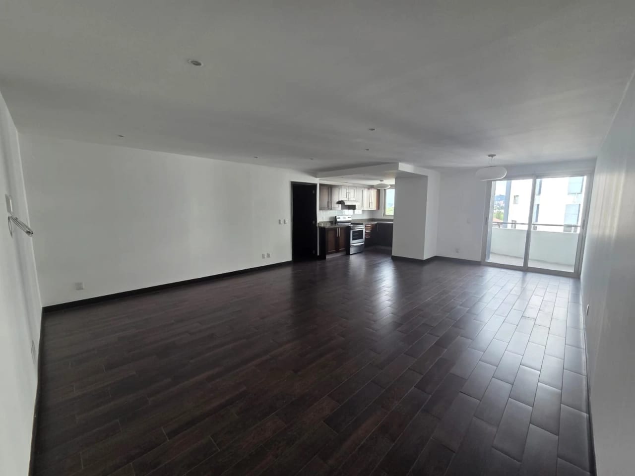 Apartamento en zona 14 Attica 2 — foto 1 de 16