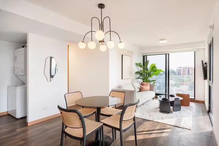 Apartamento amueblado ideal AIRBNB zona 11 Vidalta — foto 1 de 16