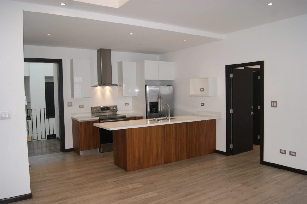 Apartamento en Lirios 2 Cayala zona 16 — foto 5 de 17