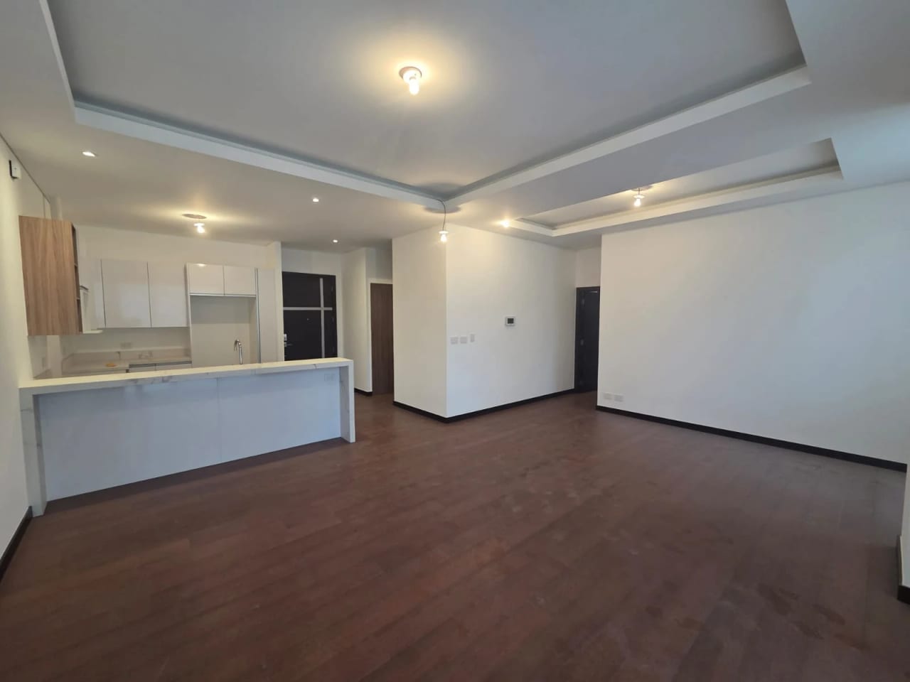 Apartamento en Nogales de Cayala zona 16 — foto 2 de 16