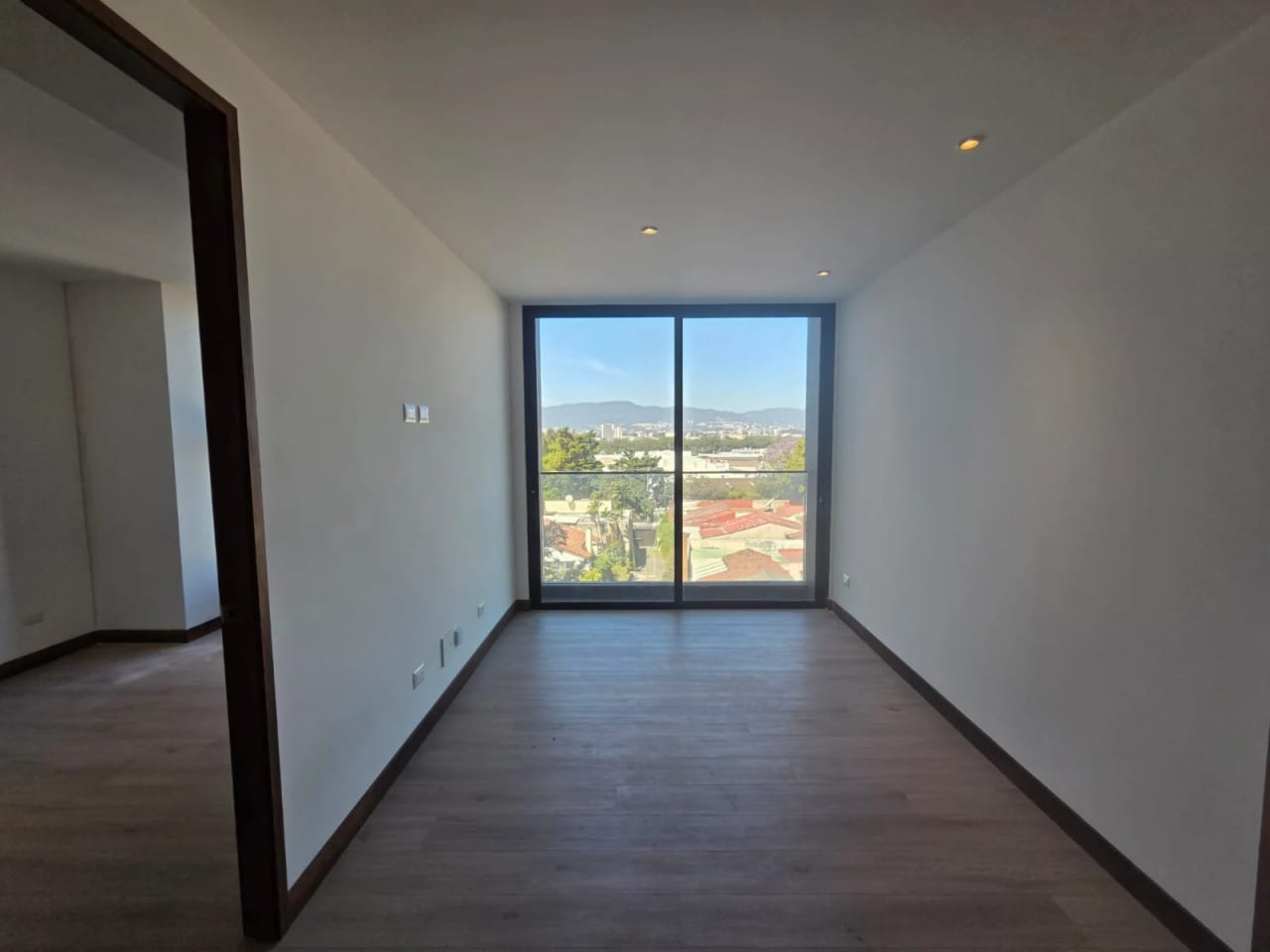 Apartamento en venta en Artis zona 13 — foto 4 de 14
