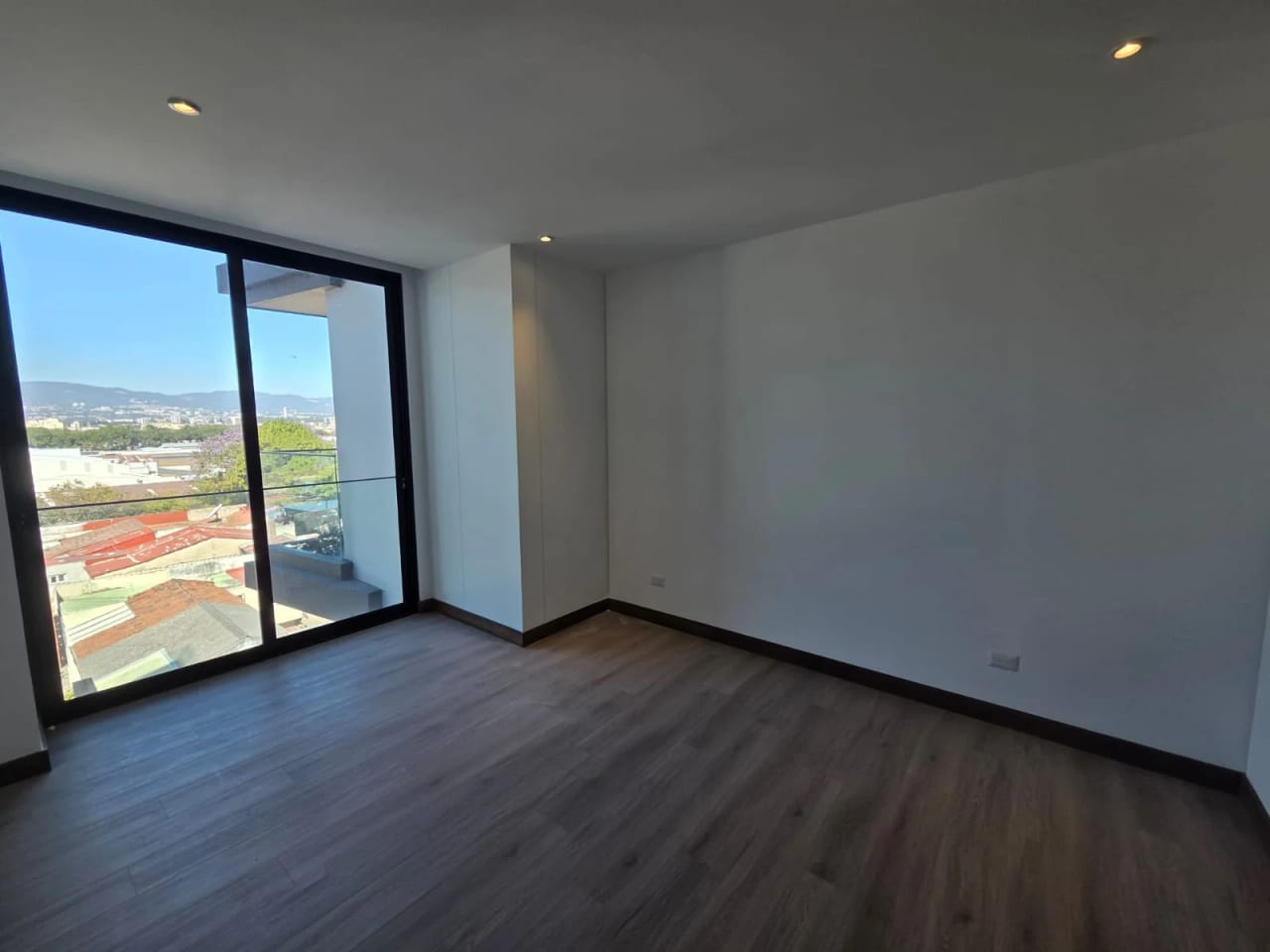 Apartamento en venta en Artis zona 13 — foto 10 de 14