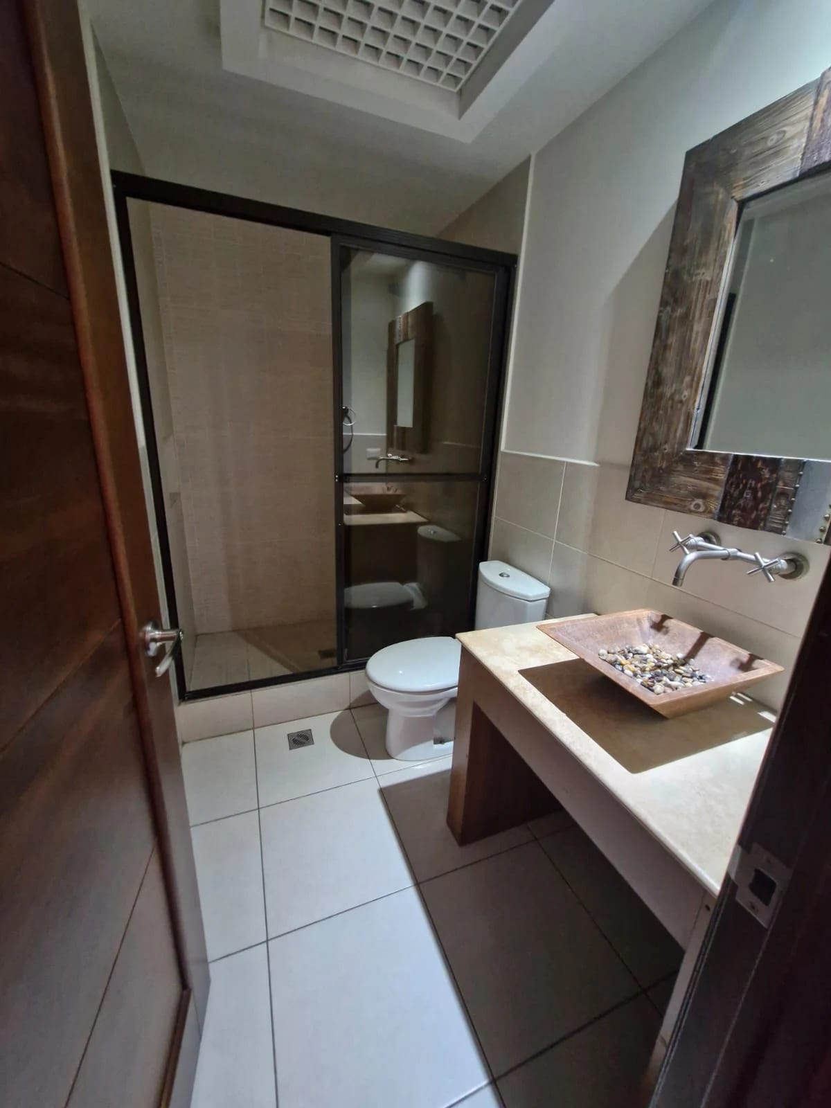 Apartamento en Mirafiori zona 10 — foto 9 de 17