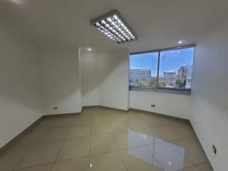 oficina en alquiler en zona 10 Dubai Center — miniatura 5 de 6