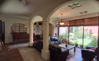 Casa de esquina en zona 2 fuera de garita — miniatura 13 de 17