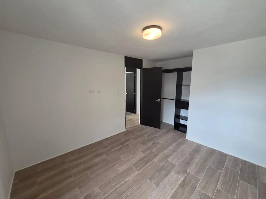 Casa para estrenar en Los Eucaliptos de Pinabetes — foto 3 de 14