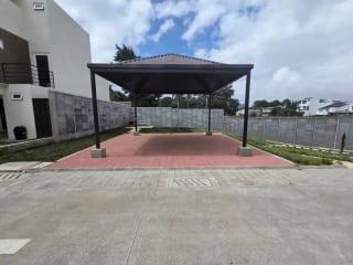 Casa para estrenar en Los Eucaliptos de Pinabetes — miniatura 2 de 14