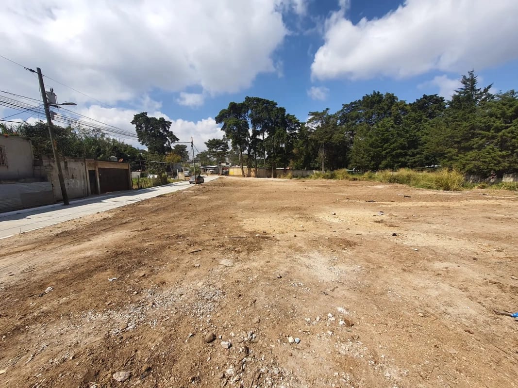 Terreno en alquiler para predio de camiones (NO ENTRA FURGON) — foto 3 de 4