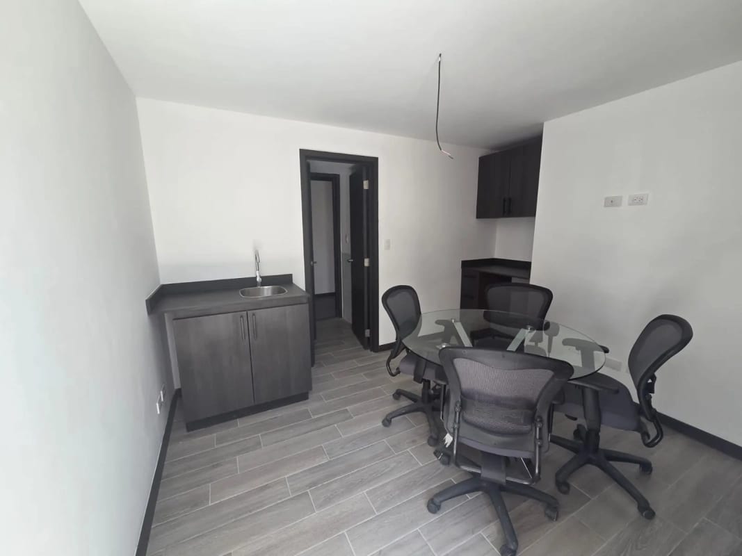 Apartamento para AIRBNB Zona 16 cerca embajada USA — foto 14 de 16