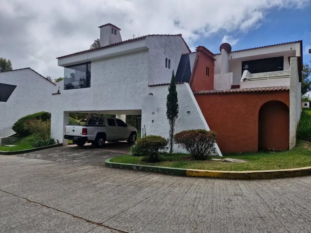 Casa en Valles de Napa km 16 CAES cruce San Jose Pinula — foto 1 de 9
